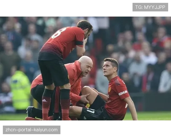 保级关键战前瞻：阿尔梅里亚与格拉纳达的直接对话